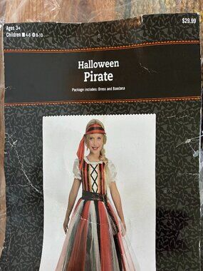 Girls Pirate Costume (M)